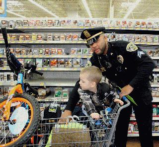 Shop with a Cop- Humphries