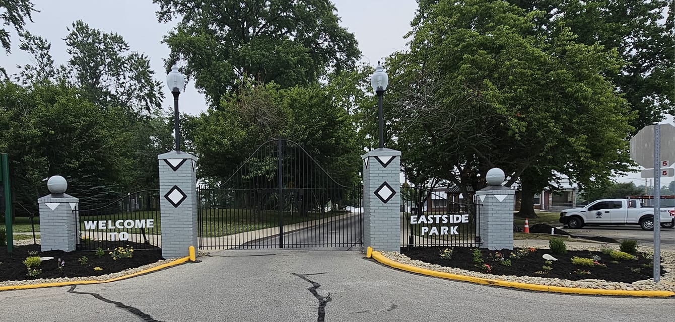 gate